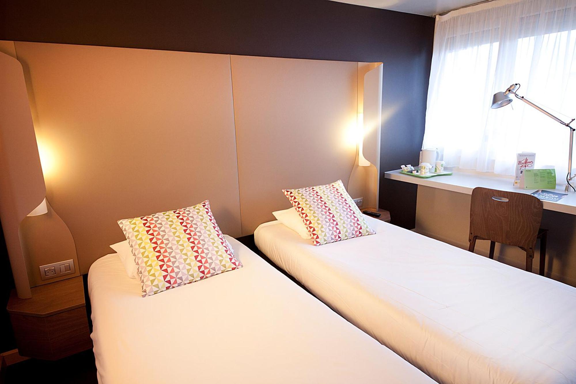 กัมปานีเล เคลมงต์ เฟร์รอง ซุด โอบิเยร์ Hotel โอบิแยร์ ภายนอก รูปภาพ
